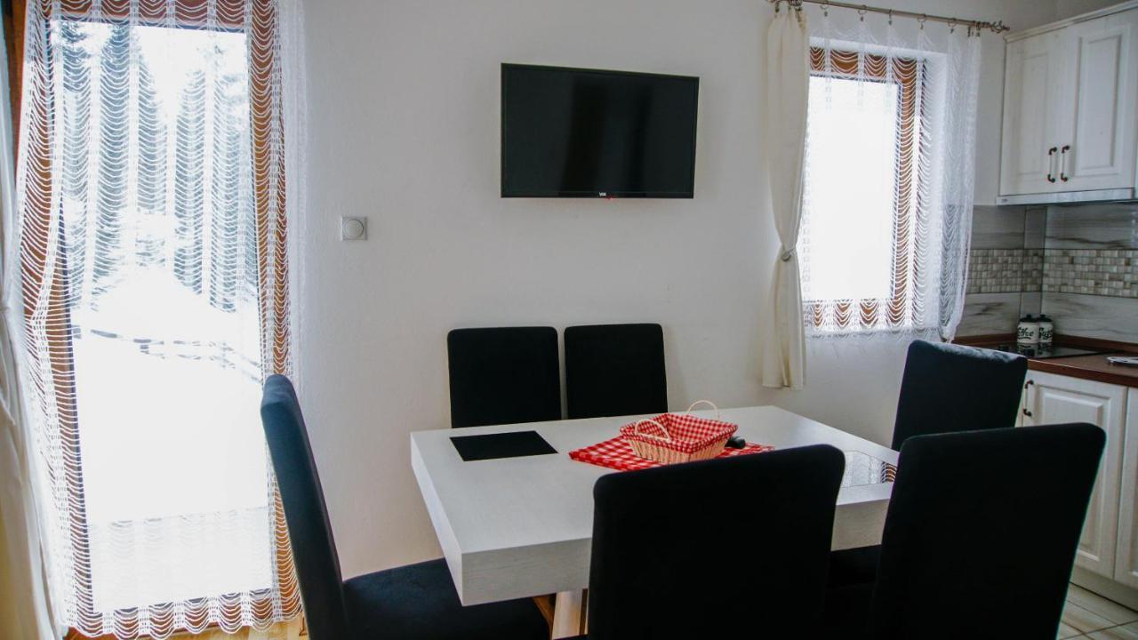 Apartment Petrovic Kopaonik Eksteriør billede